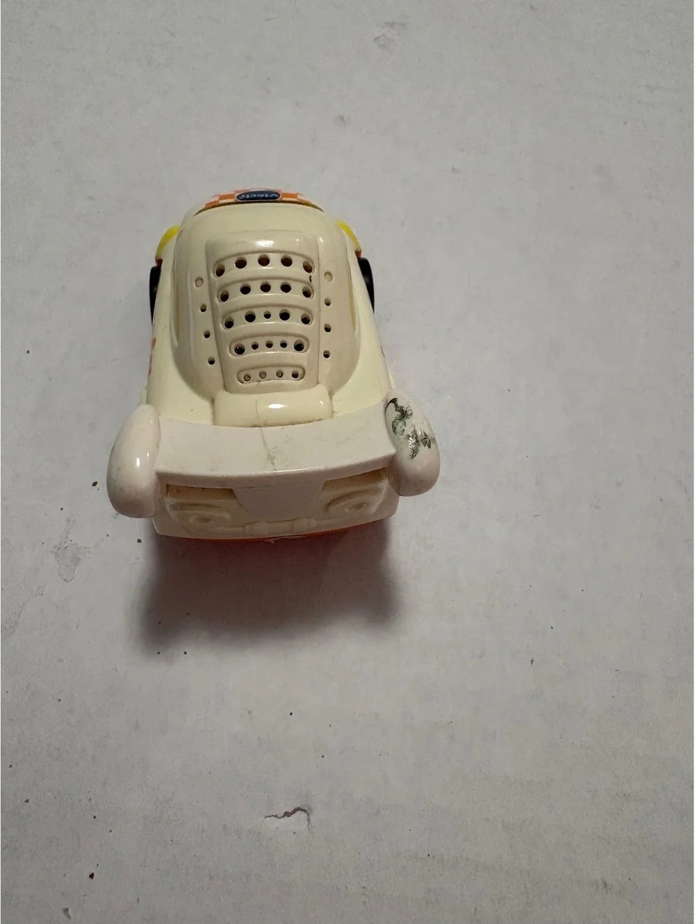 Vtech Rob the white race car